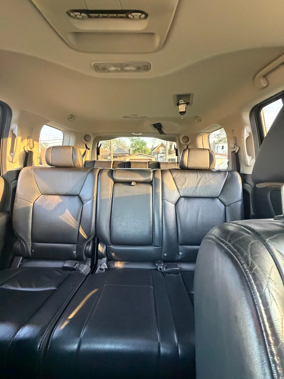 Black Honda Pilot SUV 2011 - photo 3