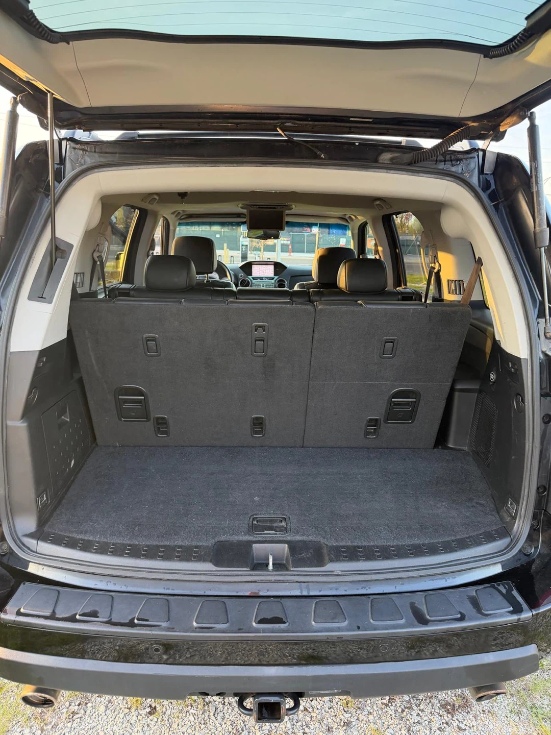 Black Honda Pilot SUV 2011 - photo 4