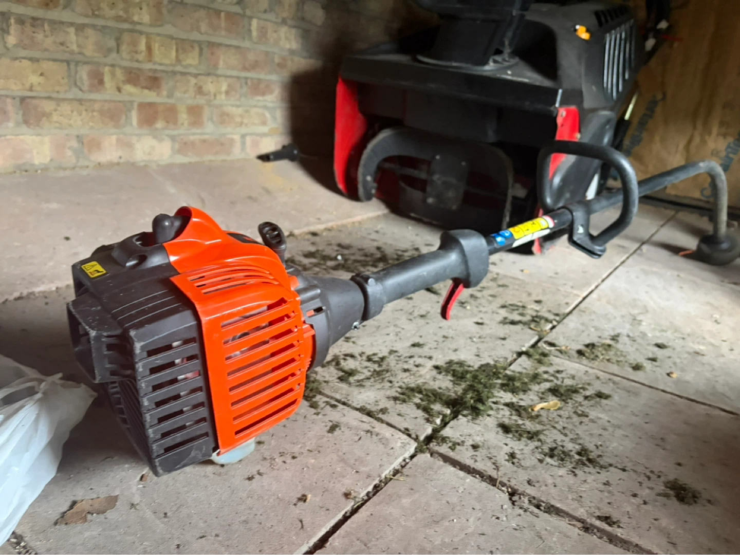 Troy-Bilt Lawn Mower and Snow Blower Set - photo 3