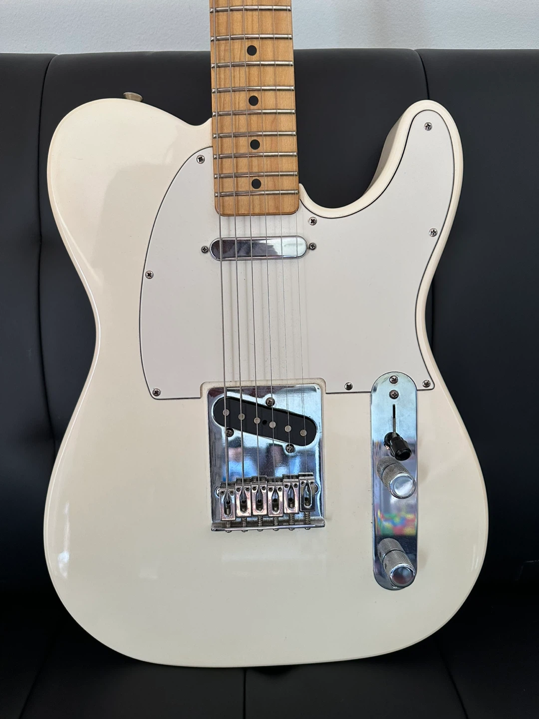 Fender Telecaster Electric Guitar - White - photo 3