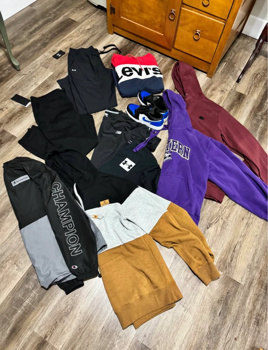 Men’s/Unisex Clothing, Hoodies, Jackets & More - photo 2
