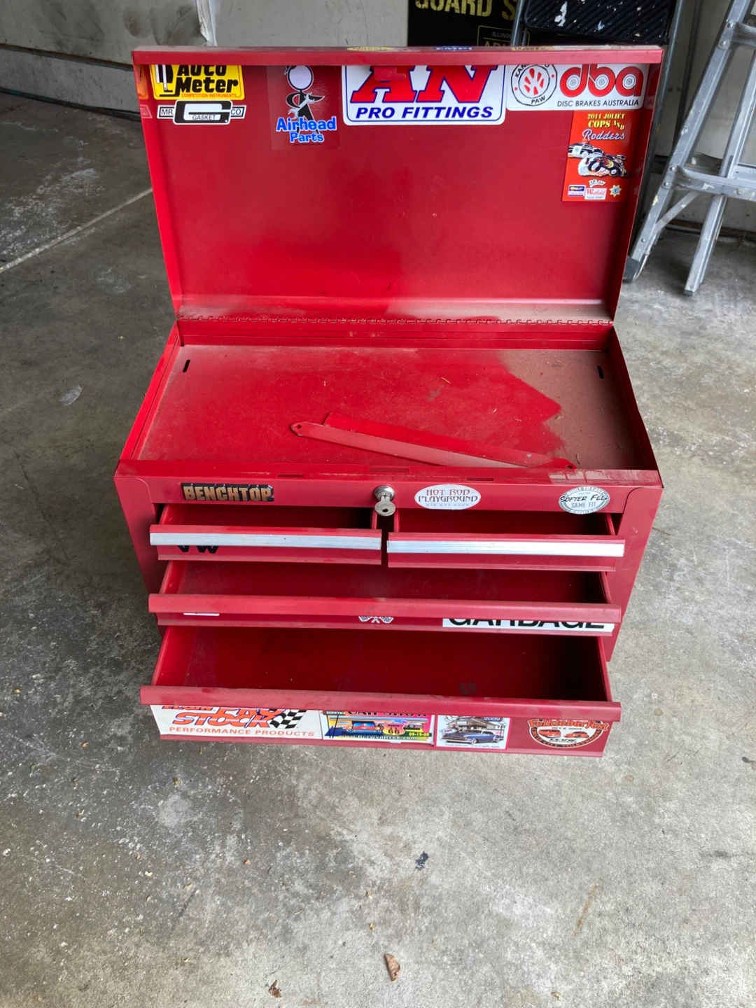 Red Benchtop Toolbox 4 drawers and flip top color red - photo 2