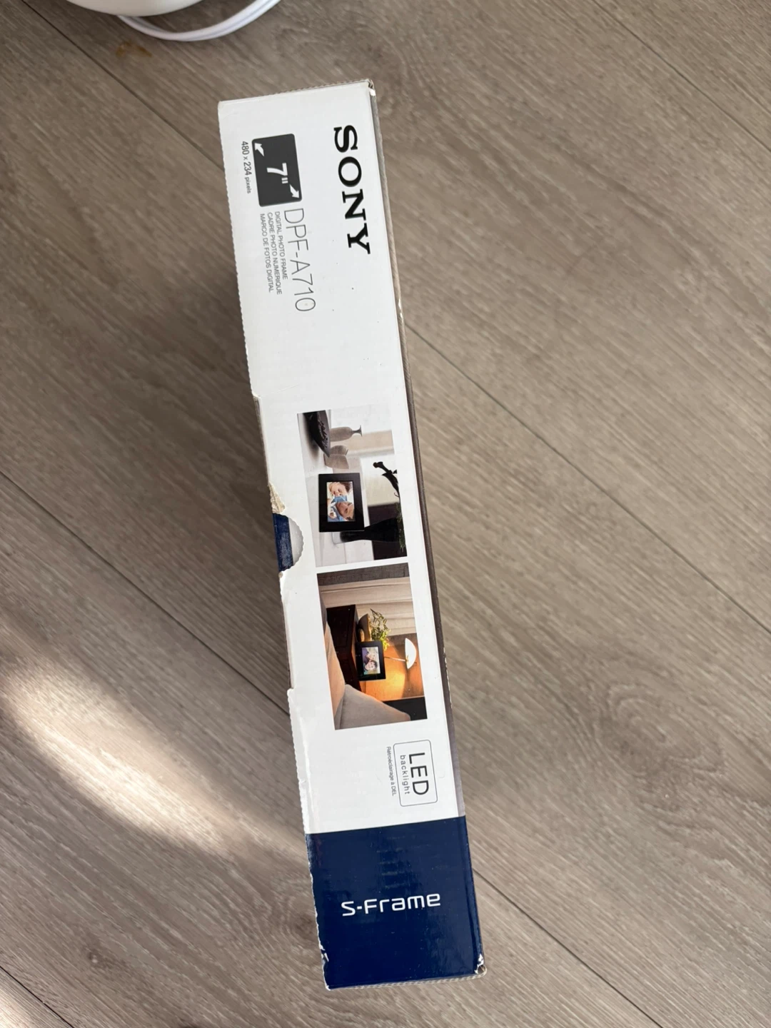 Sony S-Frame DPF-A710 7" Digital Photo Frame - Black - photo 3