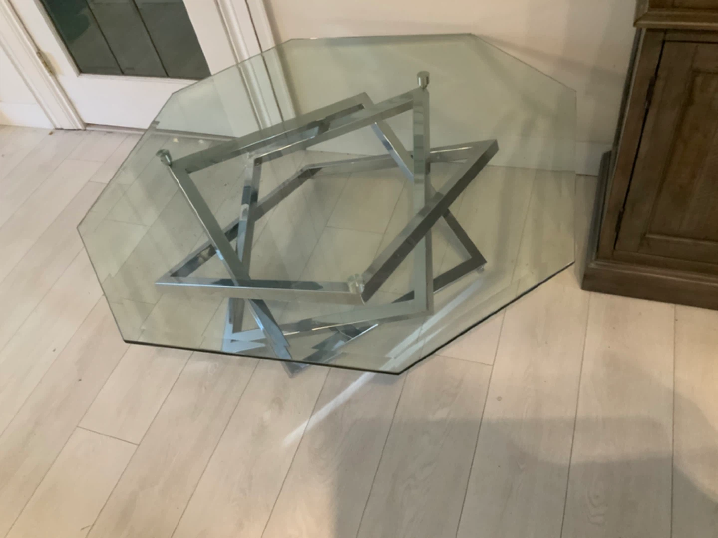 Multi-sided glass coffee table - photo 2