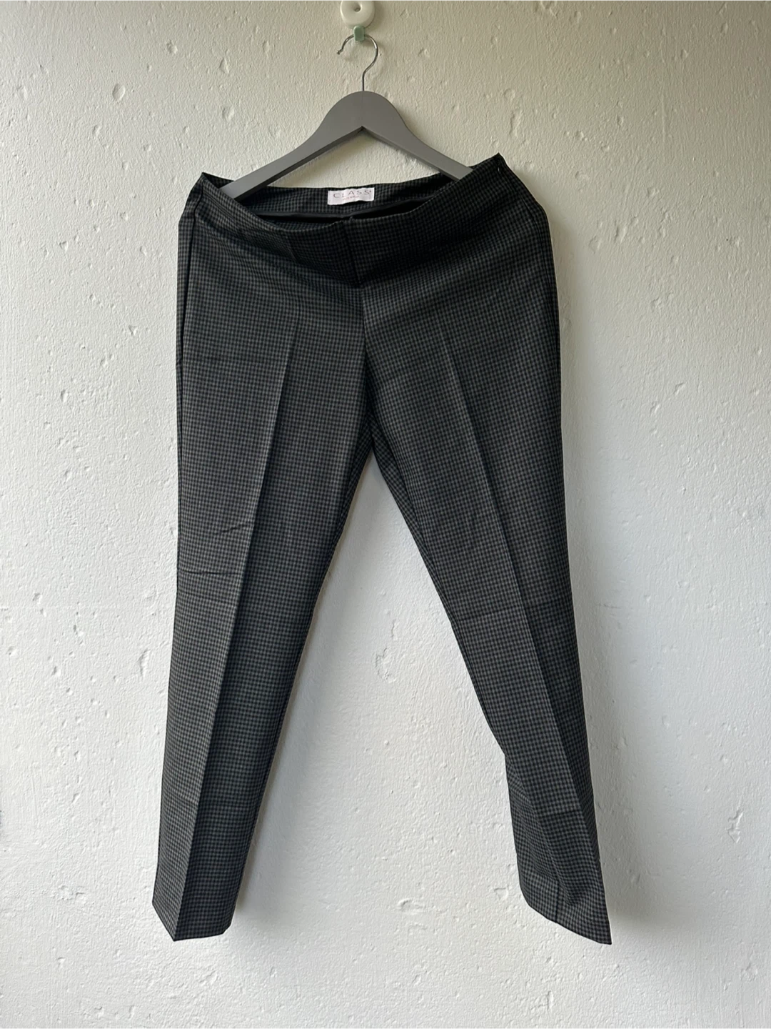 CLASS Women's Vest and Pants Set - Grey Gingham