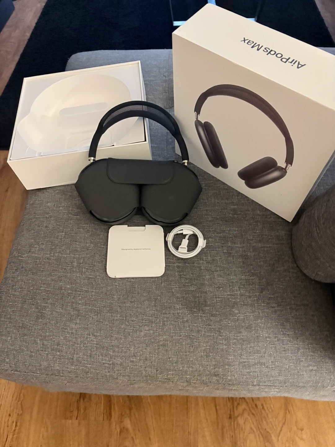 Apple AirPods Max 1st Gen- midnight black - photo 2