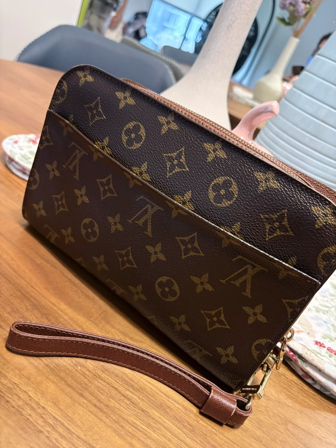 Louis Vuitton Monogram Canvas Pouch