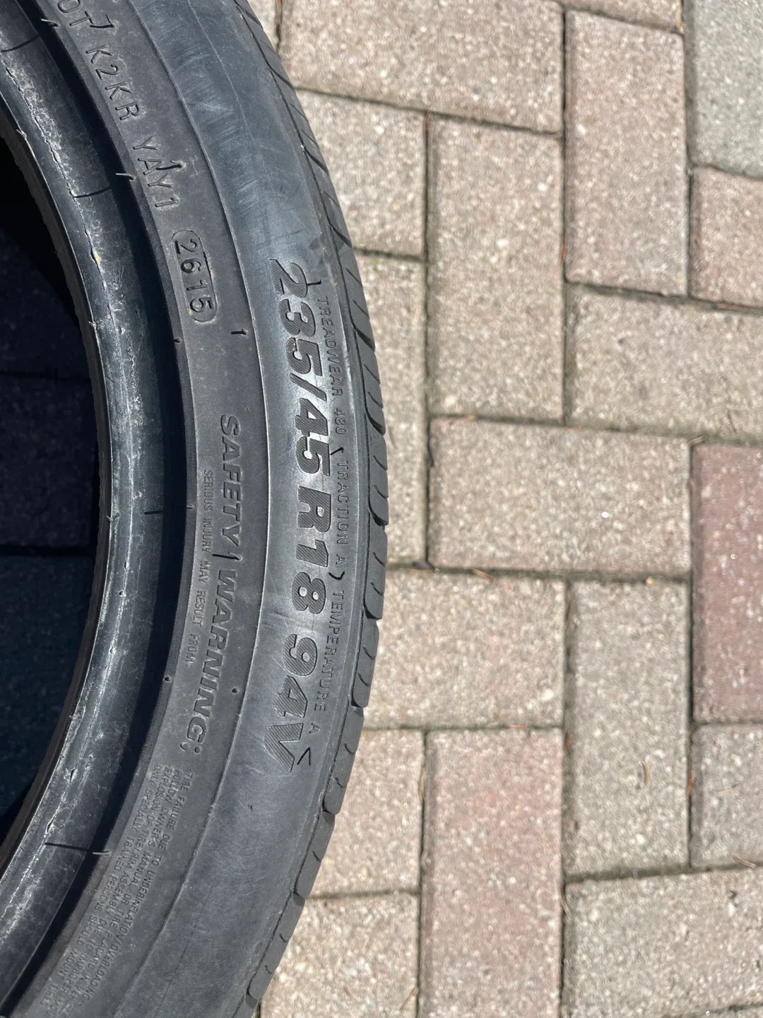 Kumho Solus TA31 Tire 235/45R18 94V - photo 3
