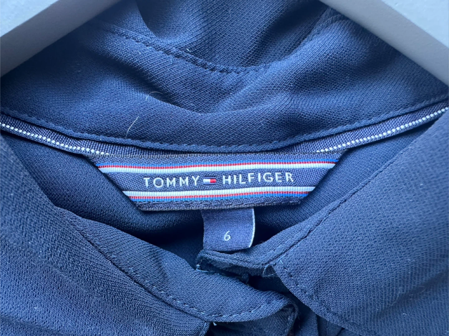 Tommy Hilfiger Women's Navy Blue Blouse Size 6 - photo 5