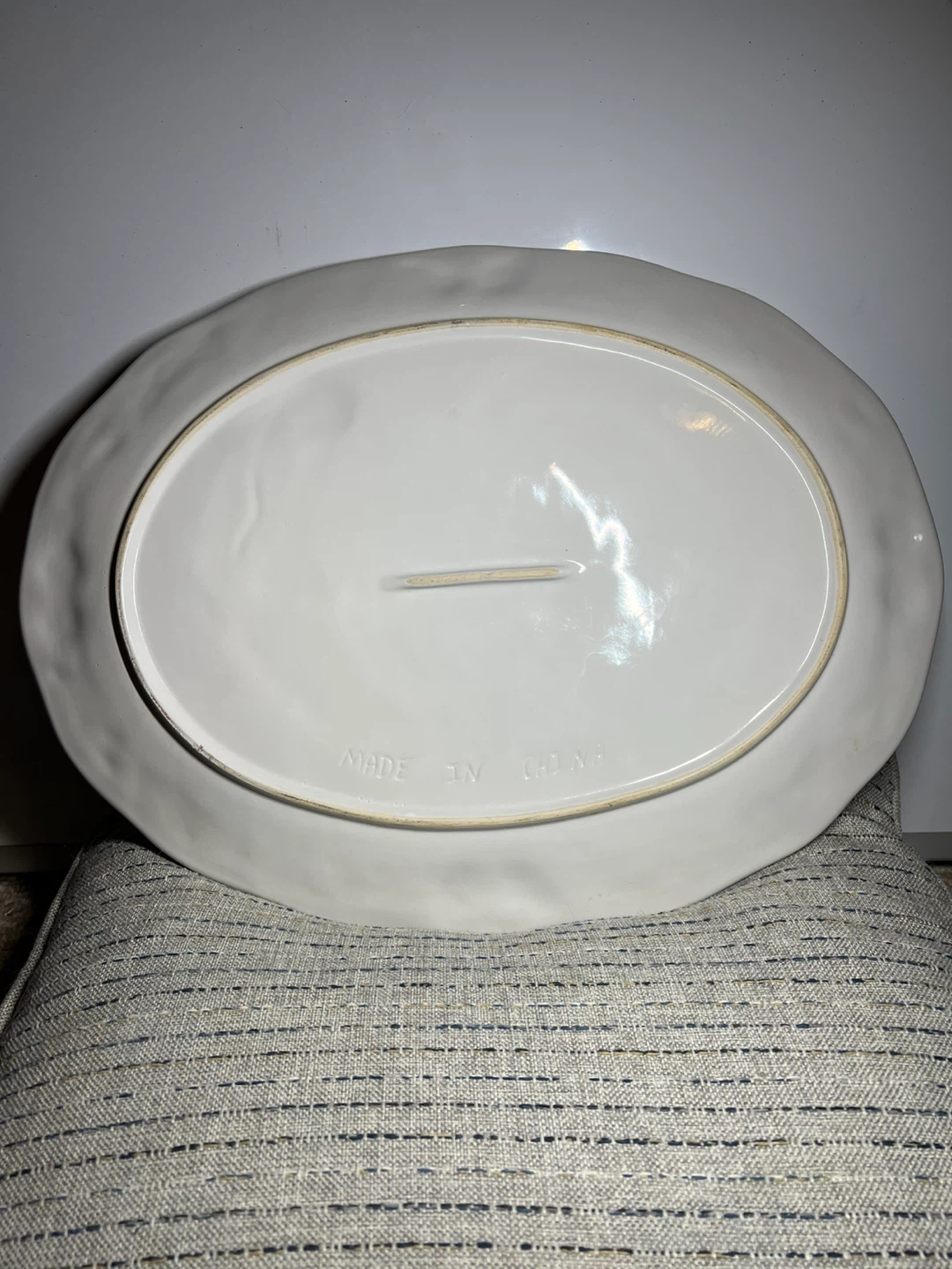 White Turkey Embossed Oval Platter - photo 4