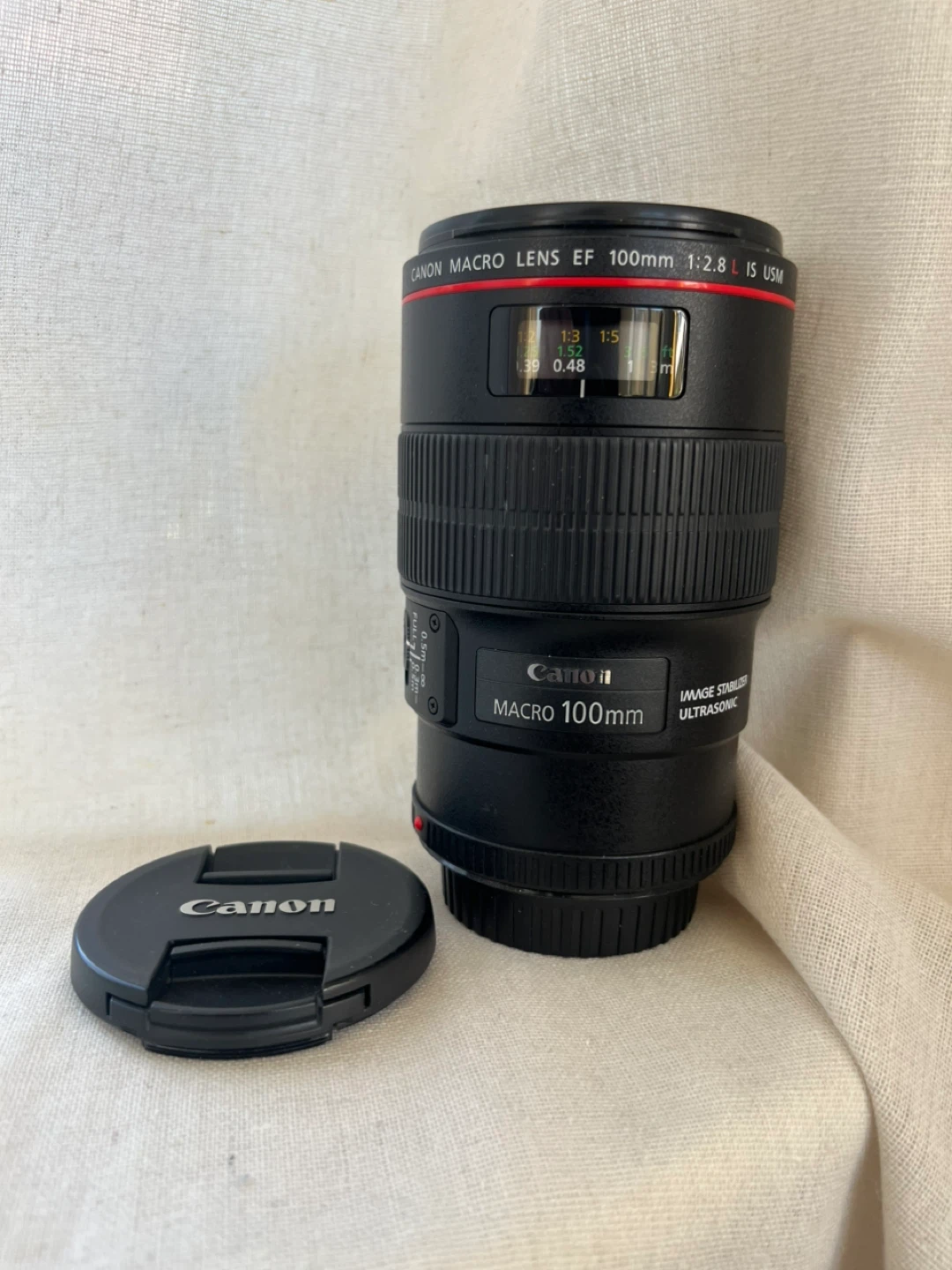 Canon EF 100mm f/2.8L IS USM Macro Lens - photo 2