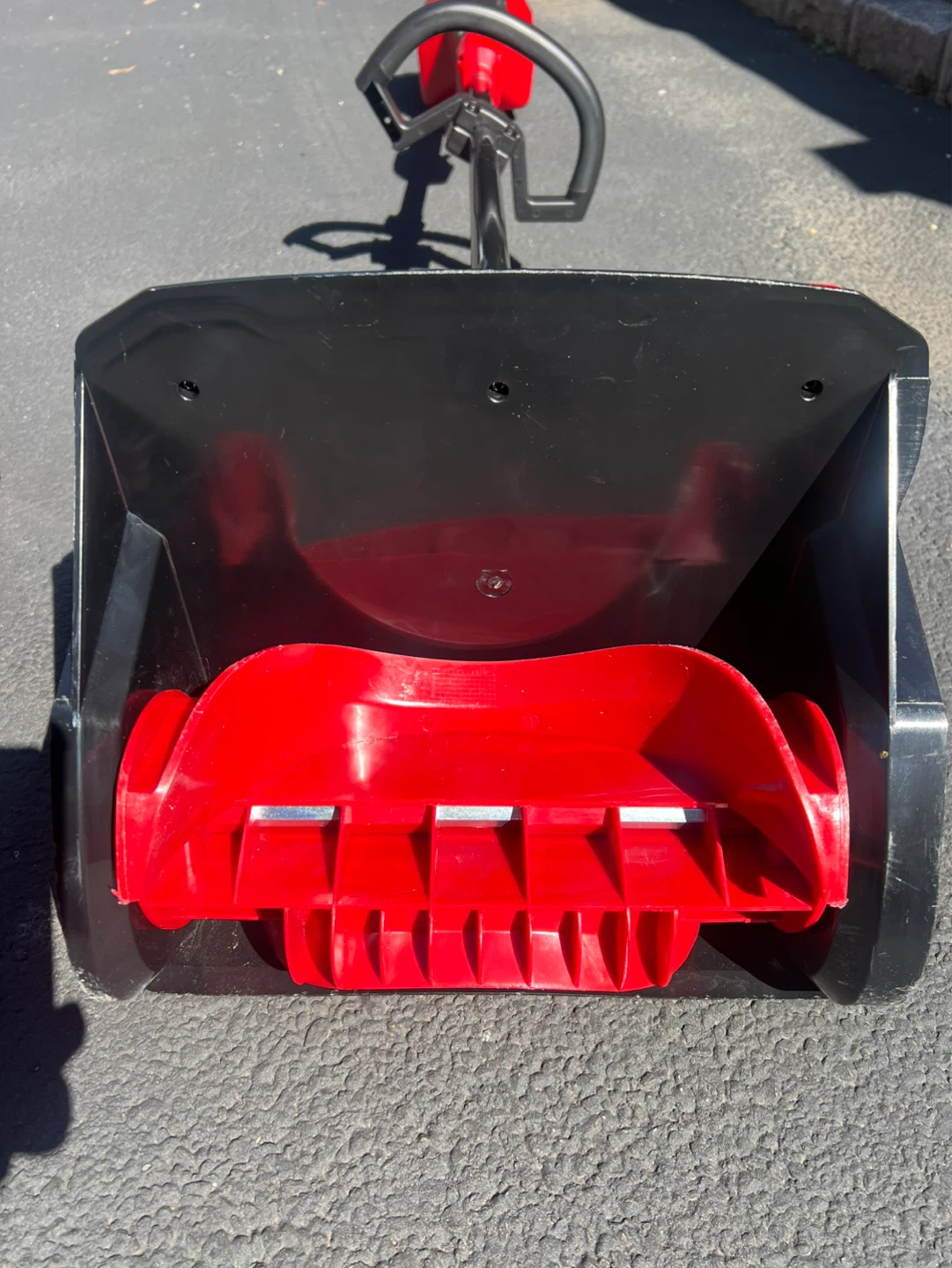Toro 60V MAX Power Shovel Electric Snow Blower - photo 3