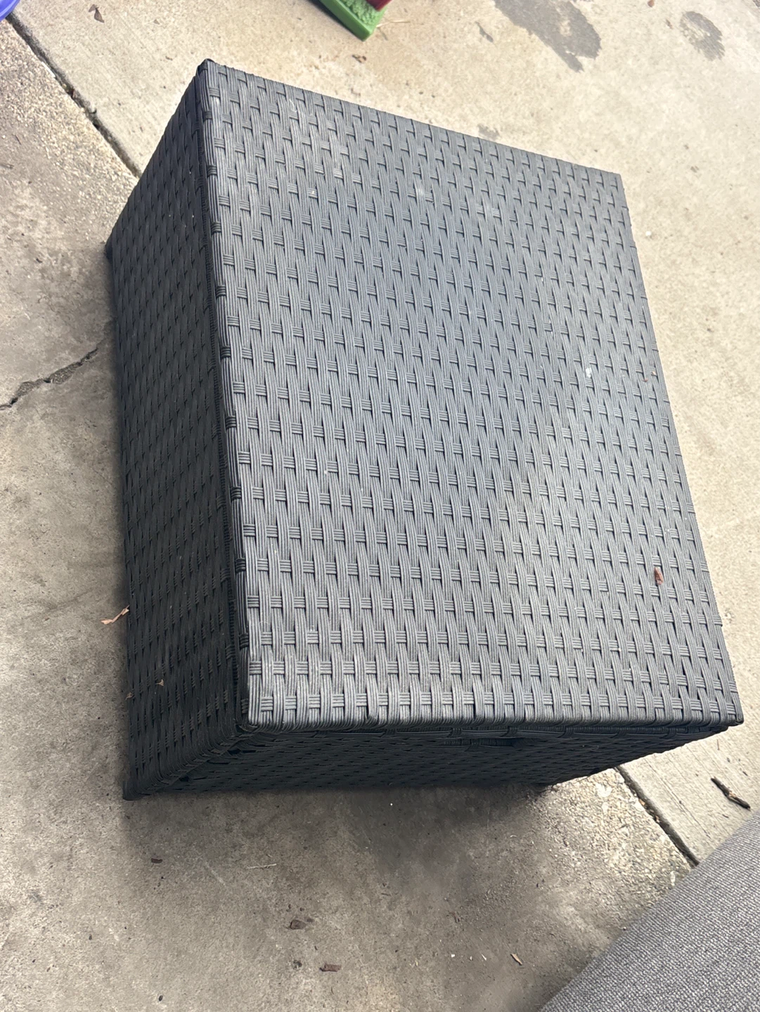 Black Wicker Storage Ottoman/Box