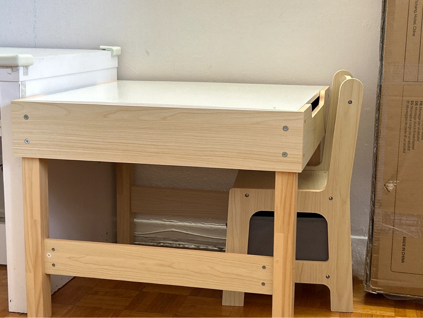 Wooden Kids Activity Table with Chair