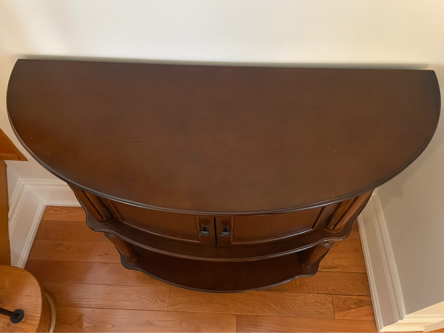 Console table - photo 3