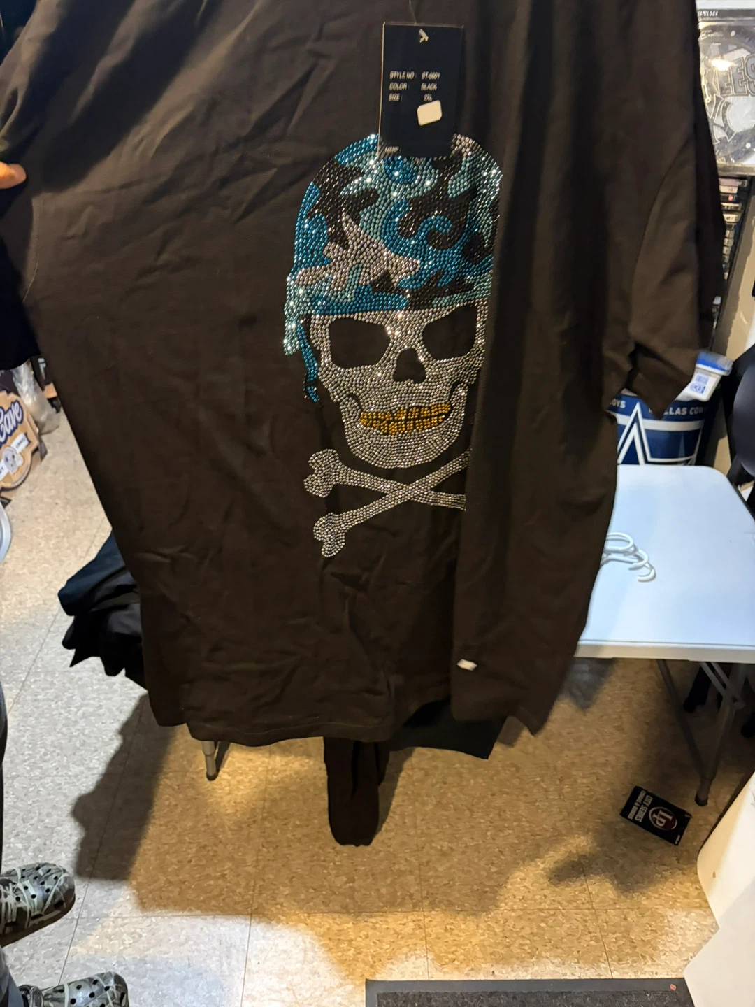 NEWZION Graphic T-Shirt Black Skull Design Rhinestone Size XL - photo 5