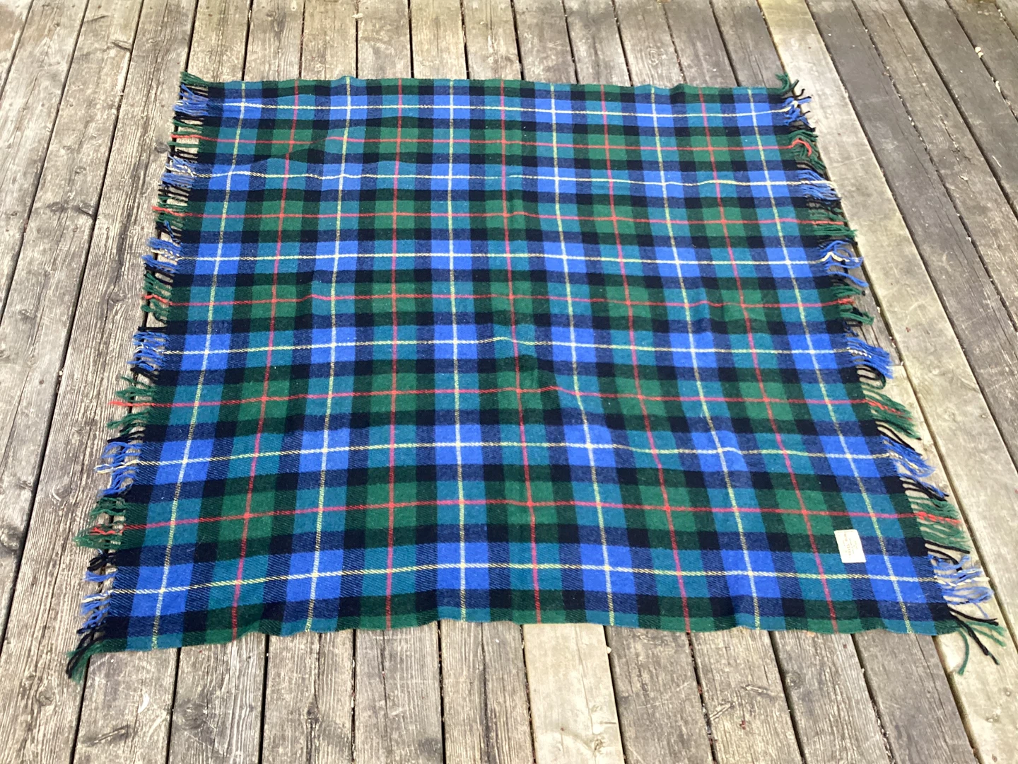 Eaton's All Wool Travel Rug Plaid - photo 2