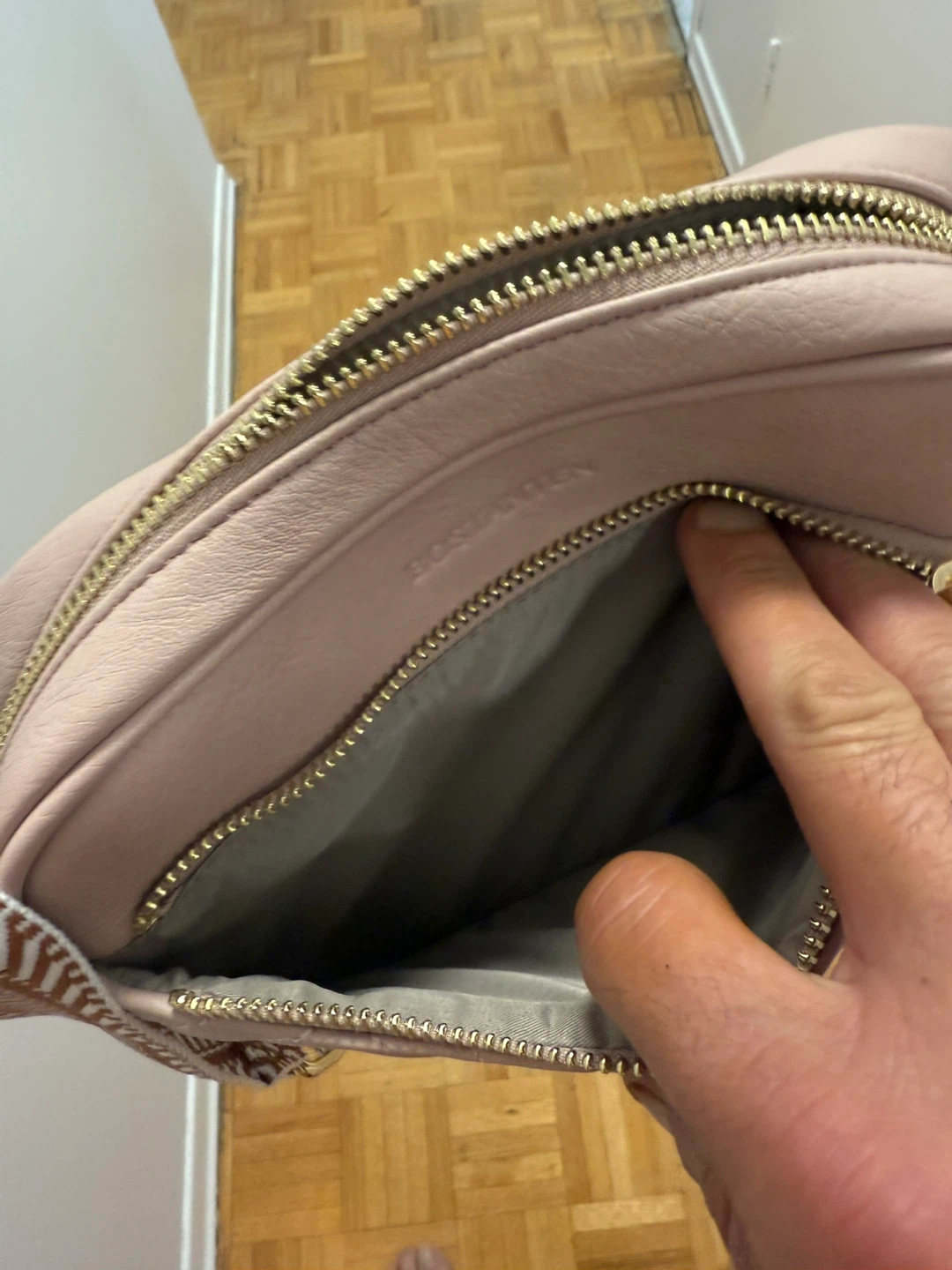 BOSSBAGS Pink Quilted Crossbody Bag - photo 4