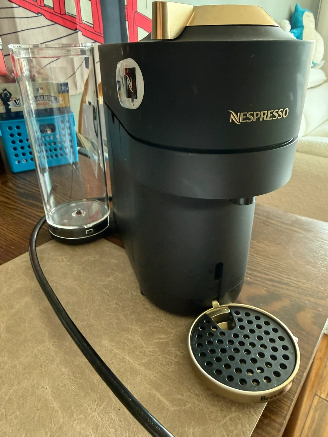 Vertuo Pop+ Deluxe Matte Black Gold