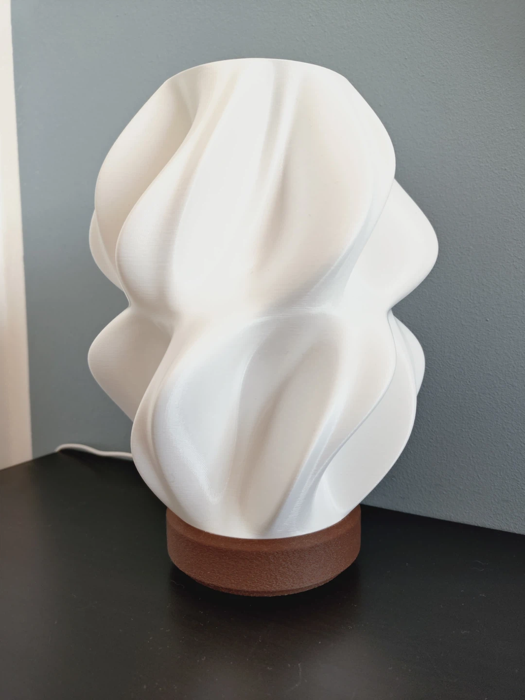 Swirl Accent Lamp with Wood Base - photo 2