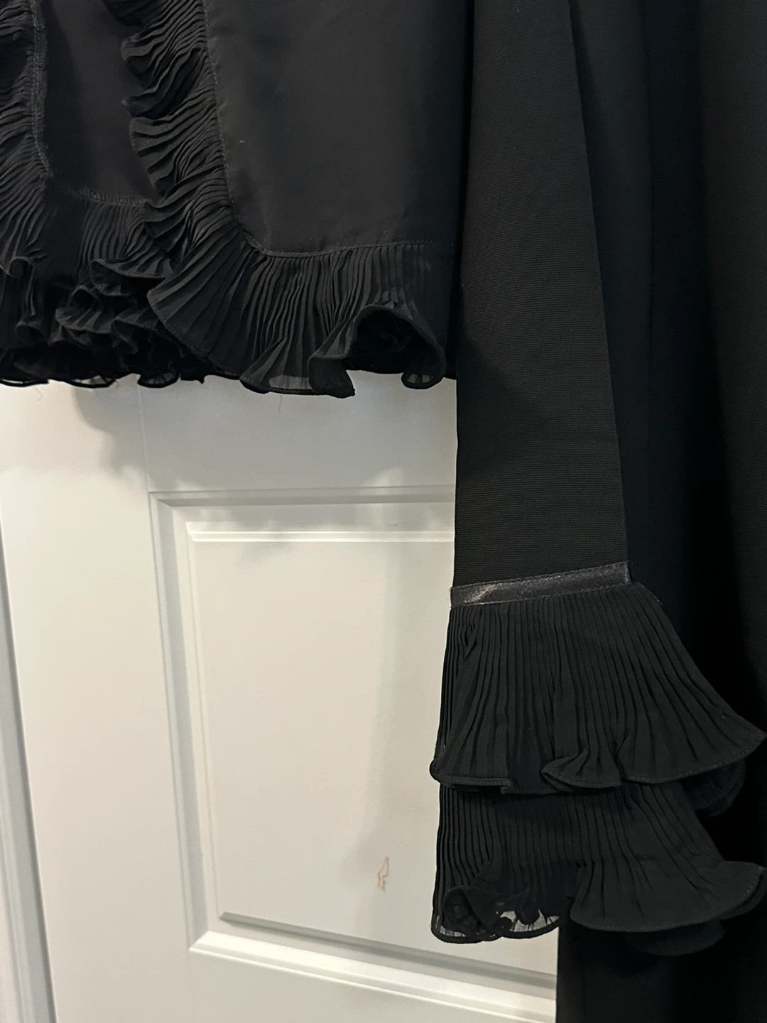 Black Abaya with Ruffled Sleeves and Scarf - photo 2