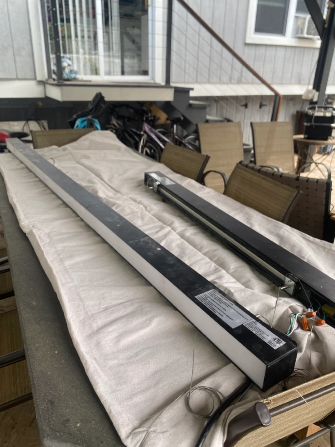 Linear LED Light Fixtures - Set of 2 - photo 2