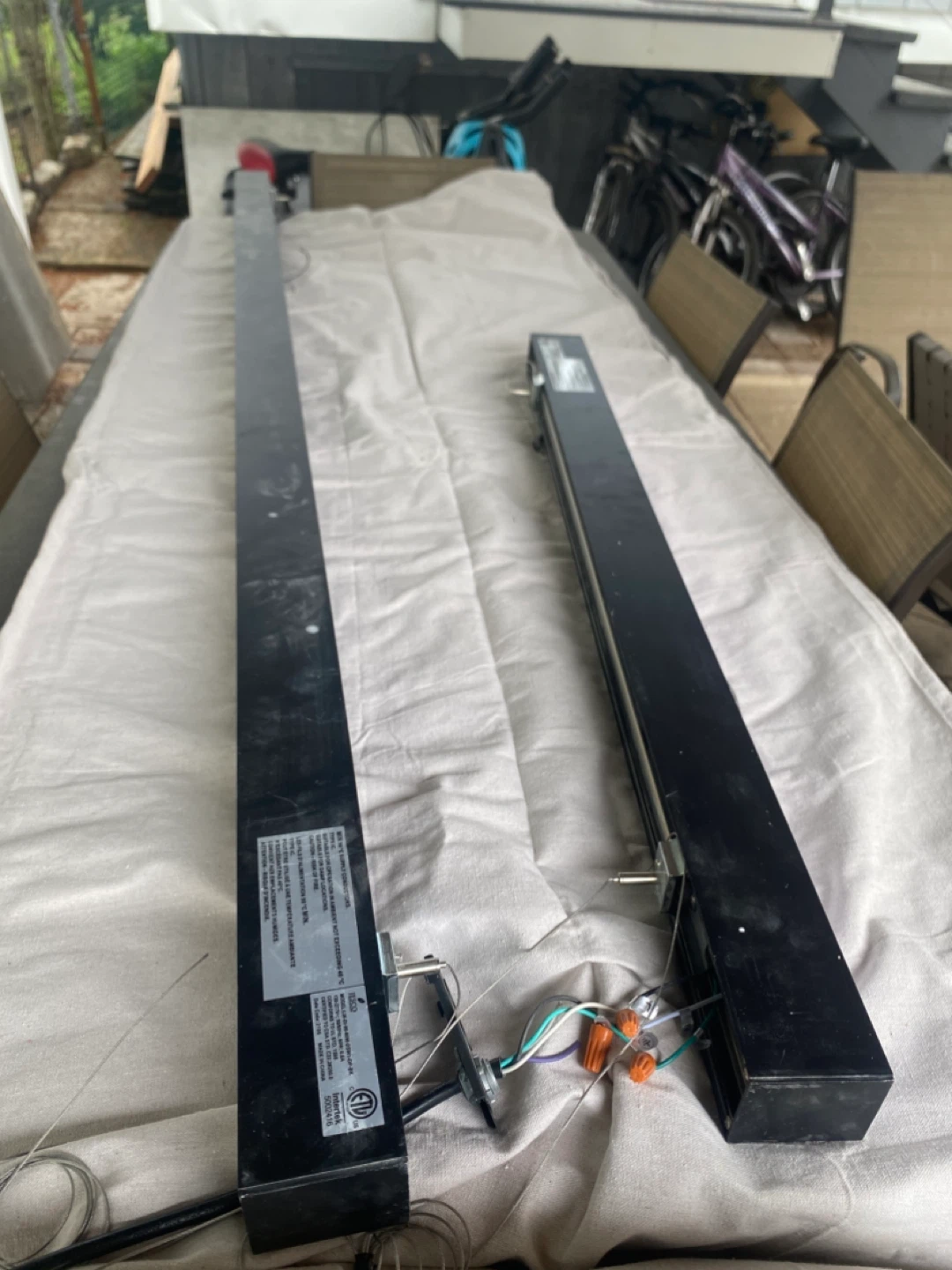 Linear LED Light Fixtures - Set of 2 - photo 5