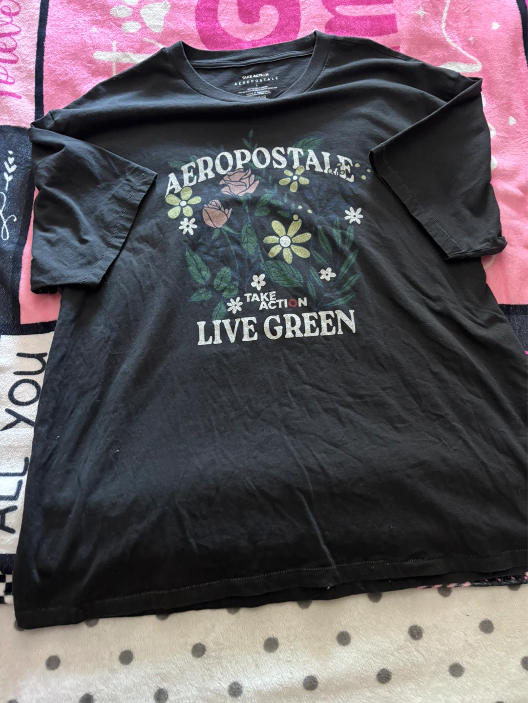 Aeropostale "Live Green" Graphic T-Shirt