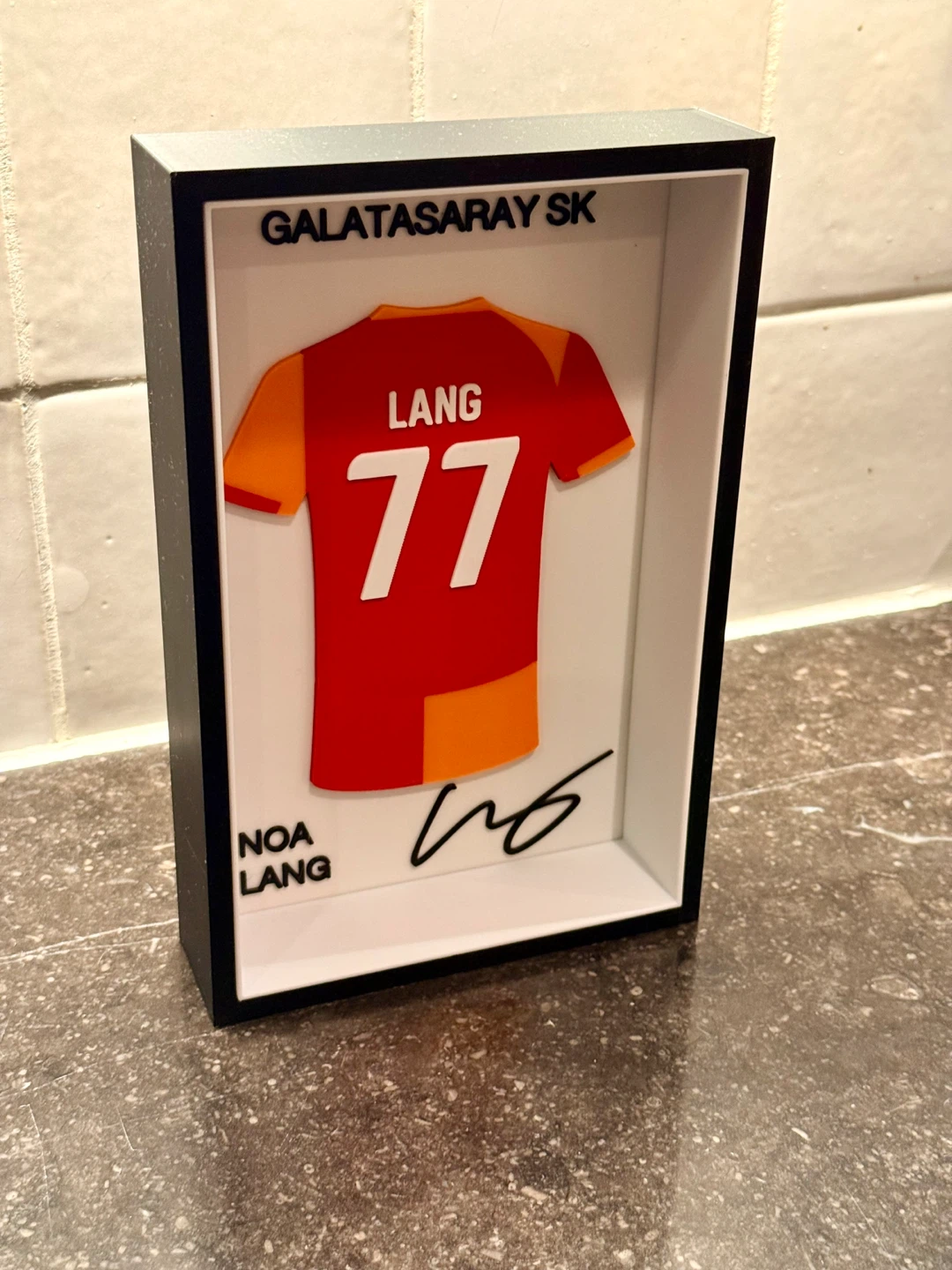 Framed table decorations for all teams and players. - photo 5