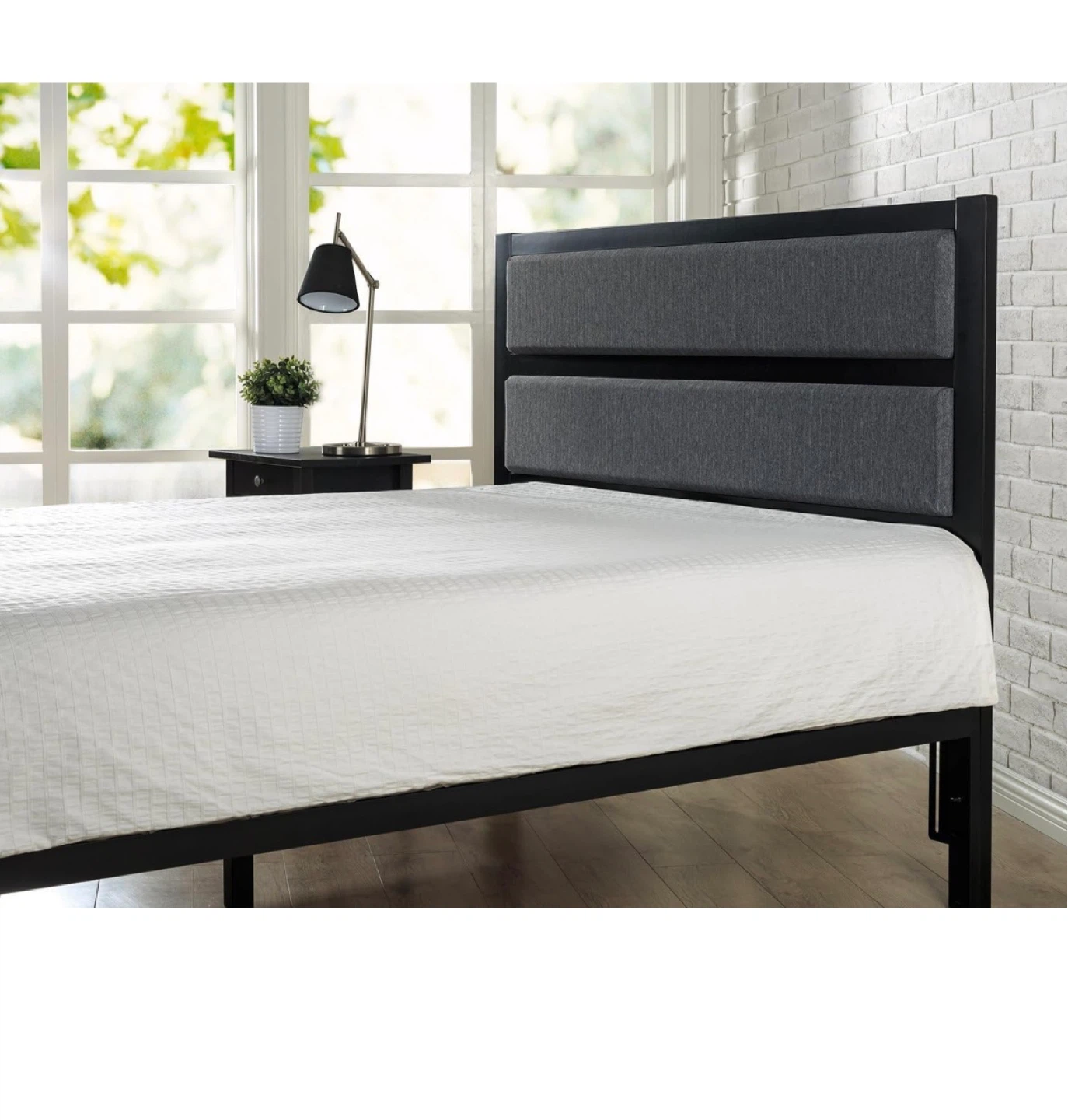 Queen Size Metal Bed Frame with Headboard - photo 2