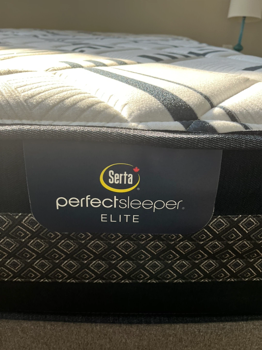 Like New Serta mattress