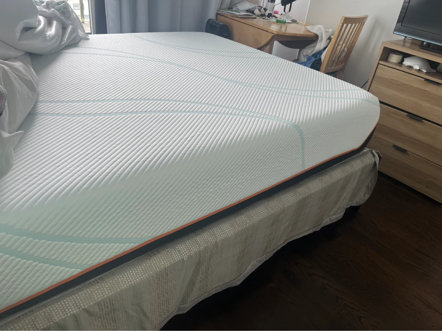 Tempur-pedic Mattress Queen Size - photo 3
