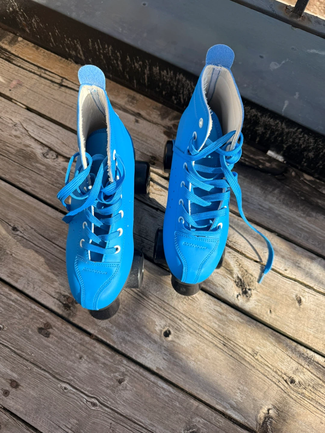 Blue Roller Skates - photo 2