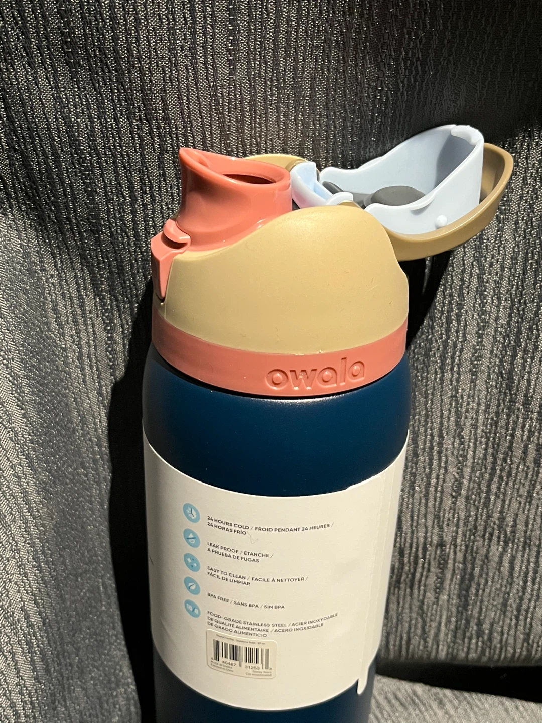Owala FreeSip Insulated Water Bottle 32 oz - photo 3