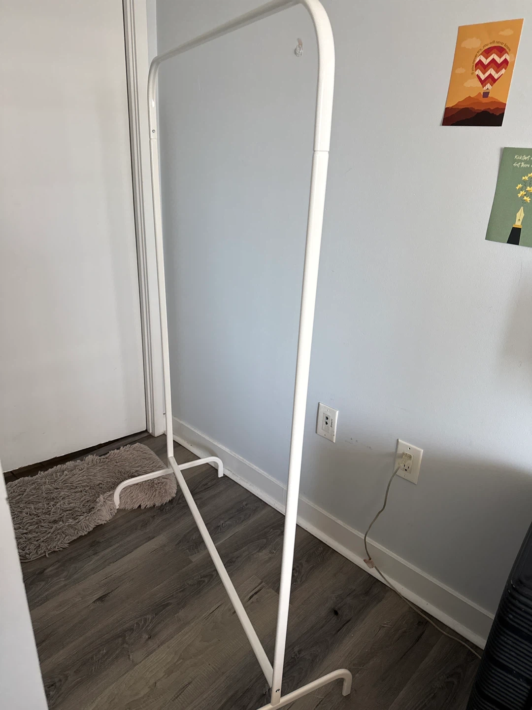 White Metal Garment Rack - photo 2
