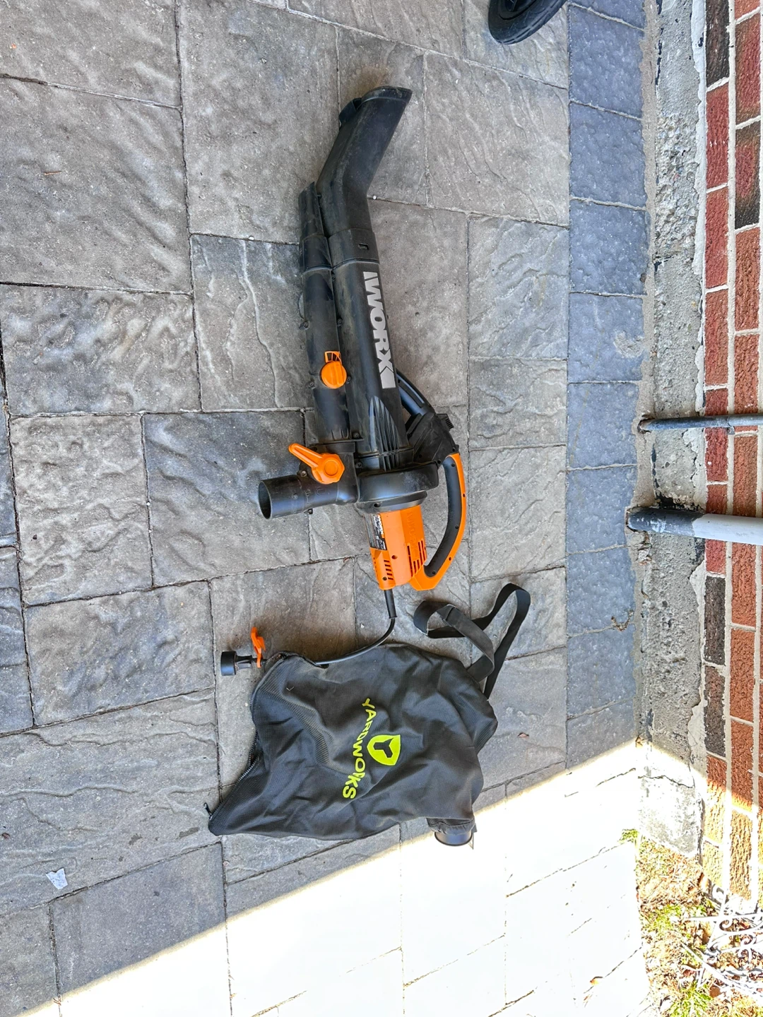 WORX WG505 Leaf Blower Vac with Collection Bag - photo 4