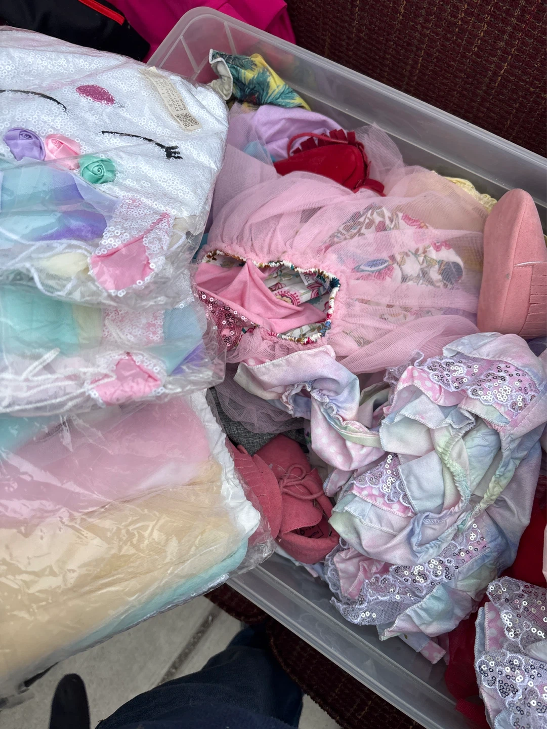 Baby outfits new $5 each garage sale - photo 4