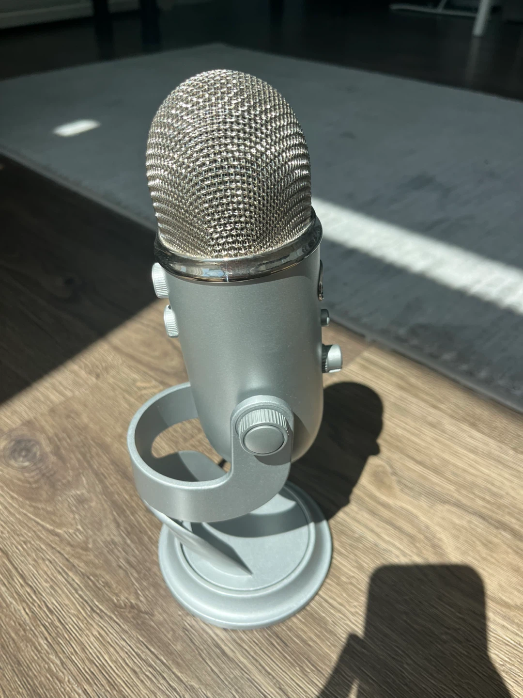Blue Yeti USB Microphone - Silver - photo 5