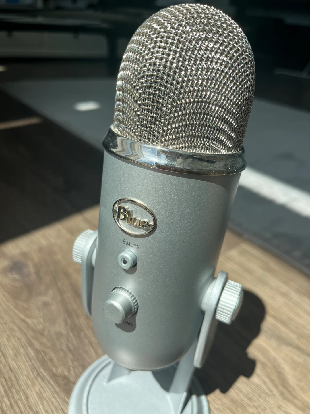 Blue Yeti USB Microphone - Silver - photo 3