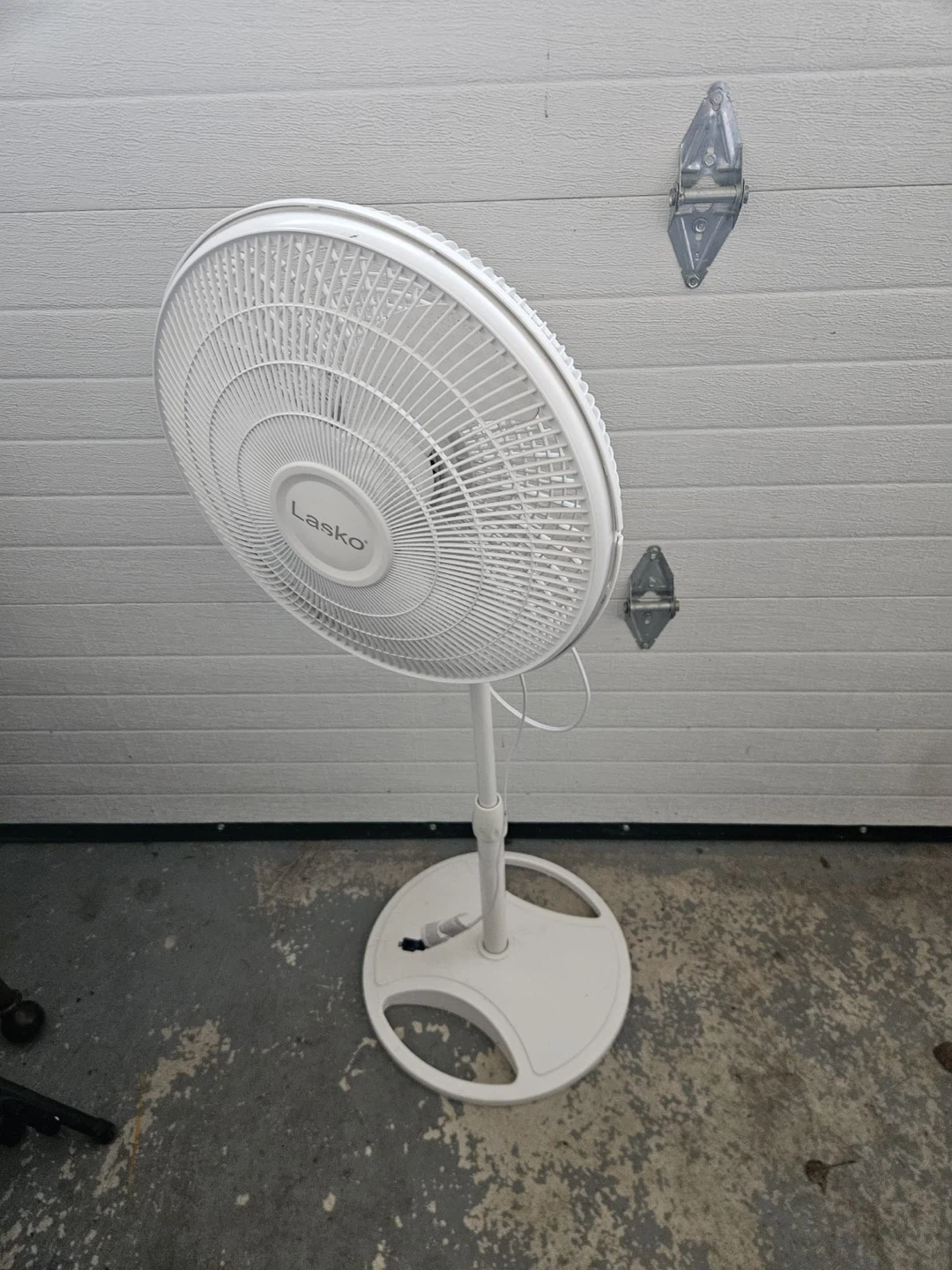Lasko White Pedestal Fan