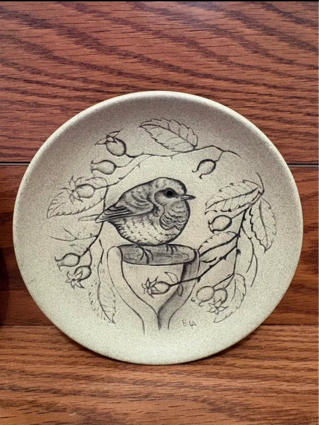 Poole Pottery -Barbara Linley Wildlife Stoneware Plates - photo 3