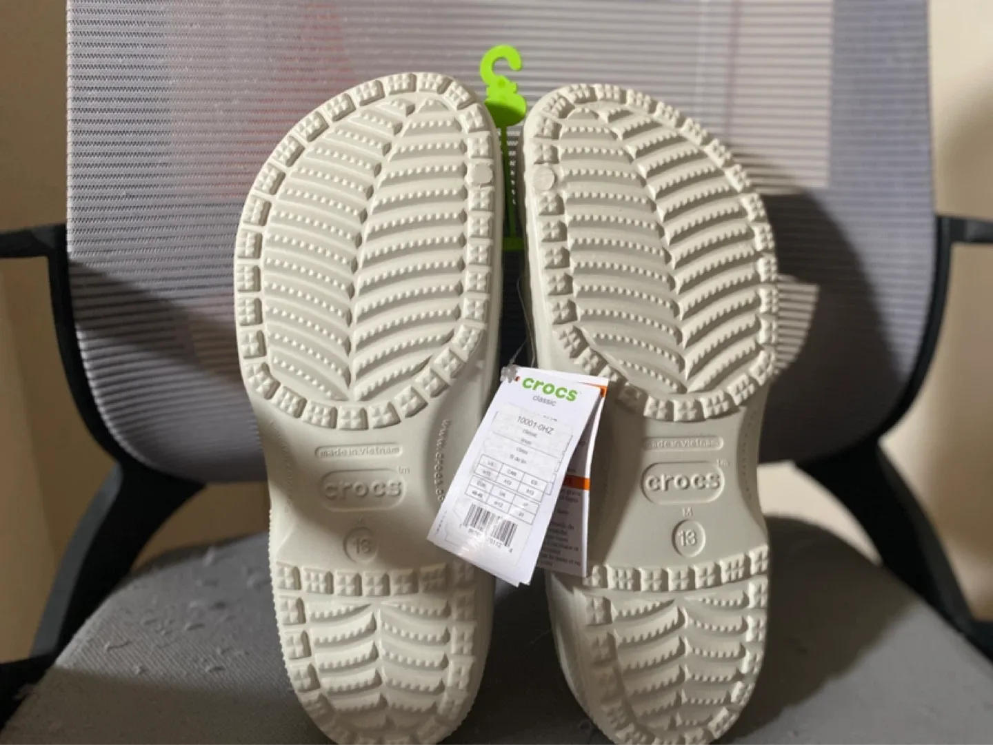 Crocs Classic Clogs White Men's Size 13 - photo 2