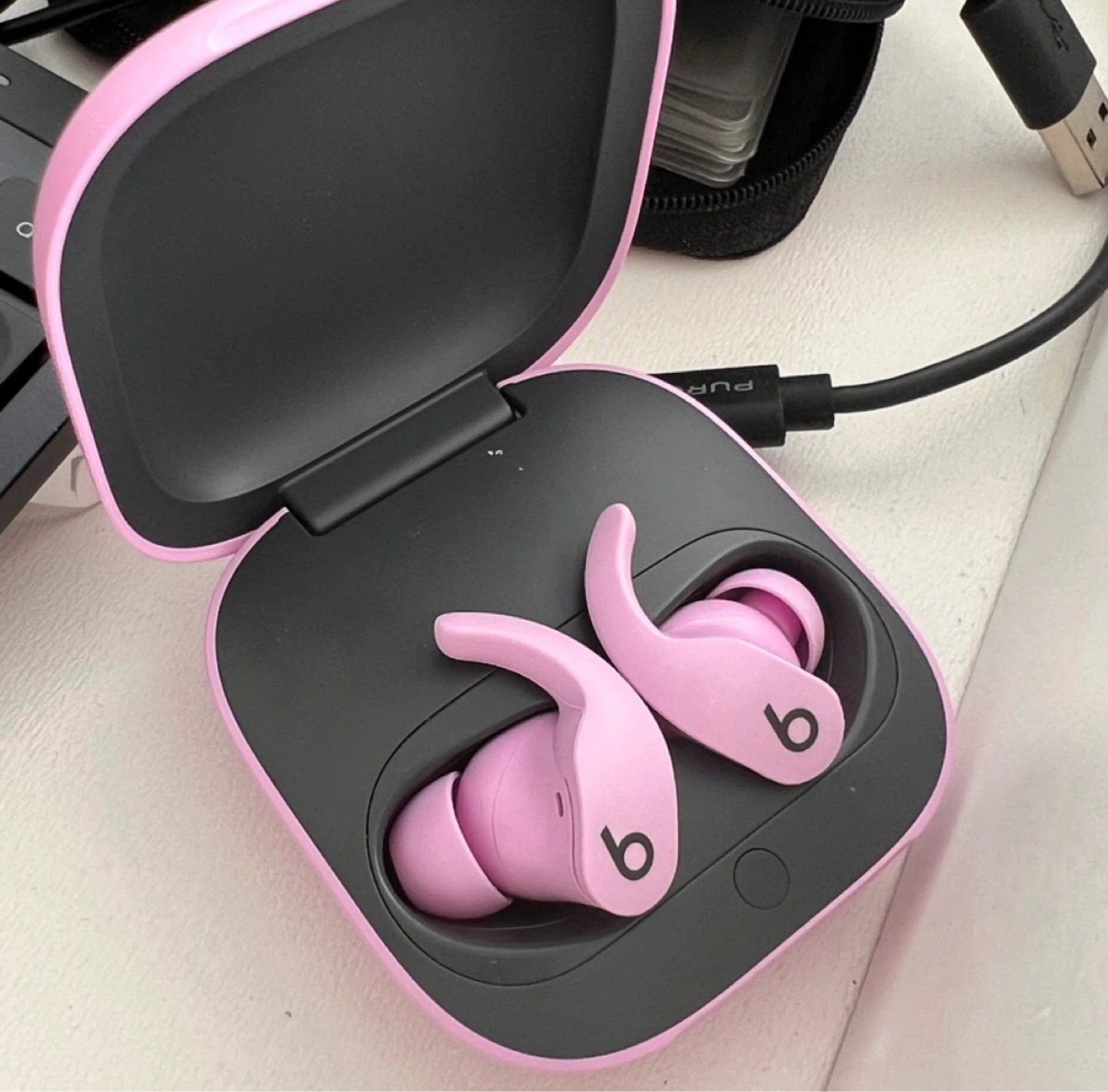 Beats Powerbeats Pro Wireless Earbuds - Pink