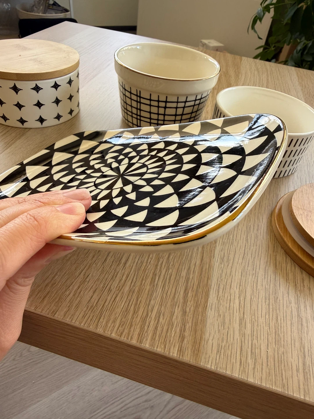 Lot of ceramic mini bowls and trinket dish - photo 4