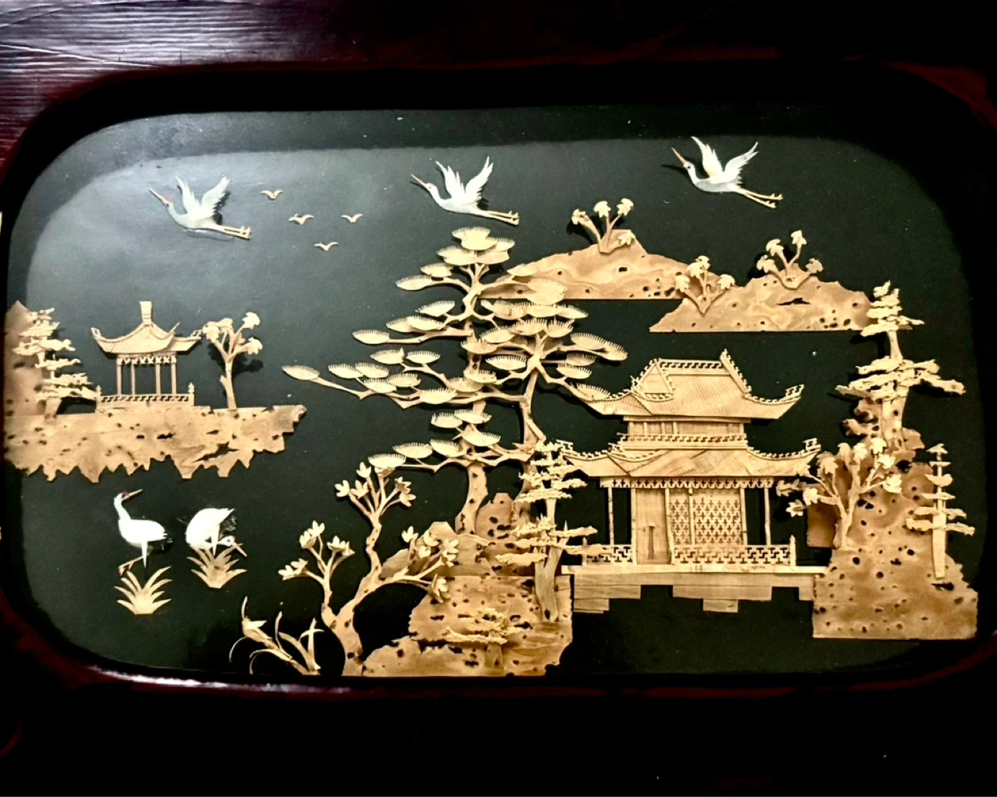 🌱 Vintage Decorative Wooden Jewelry Box with Scenic Inlay - photo 3
