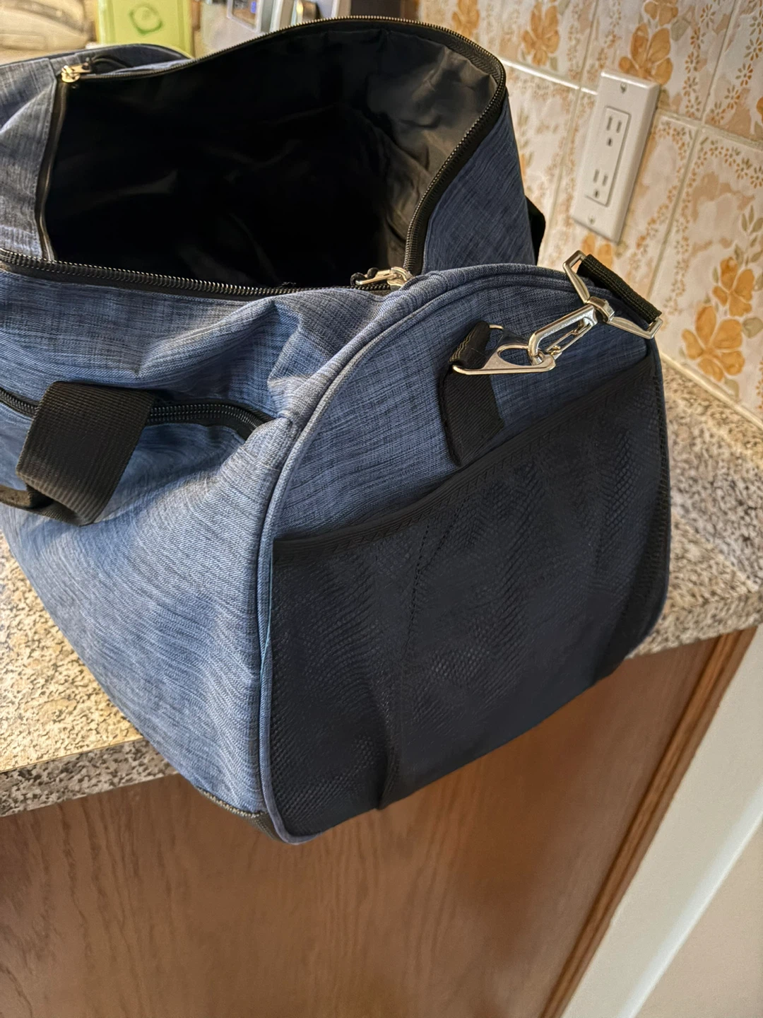 Kuston Duffle Bag - photo 2