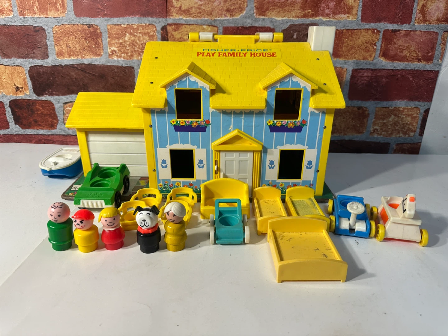 Fisher-Price Play Family House with Accessories