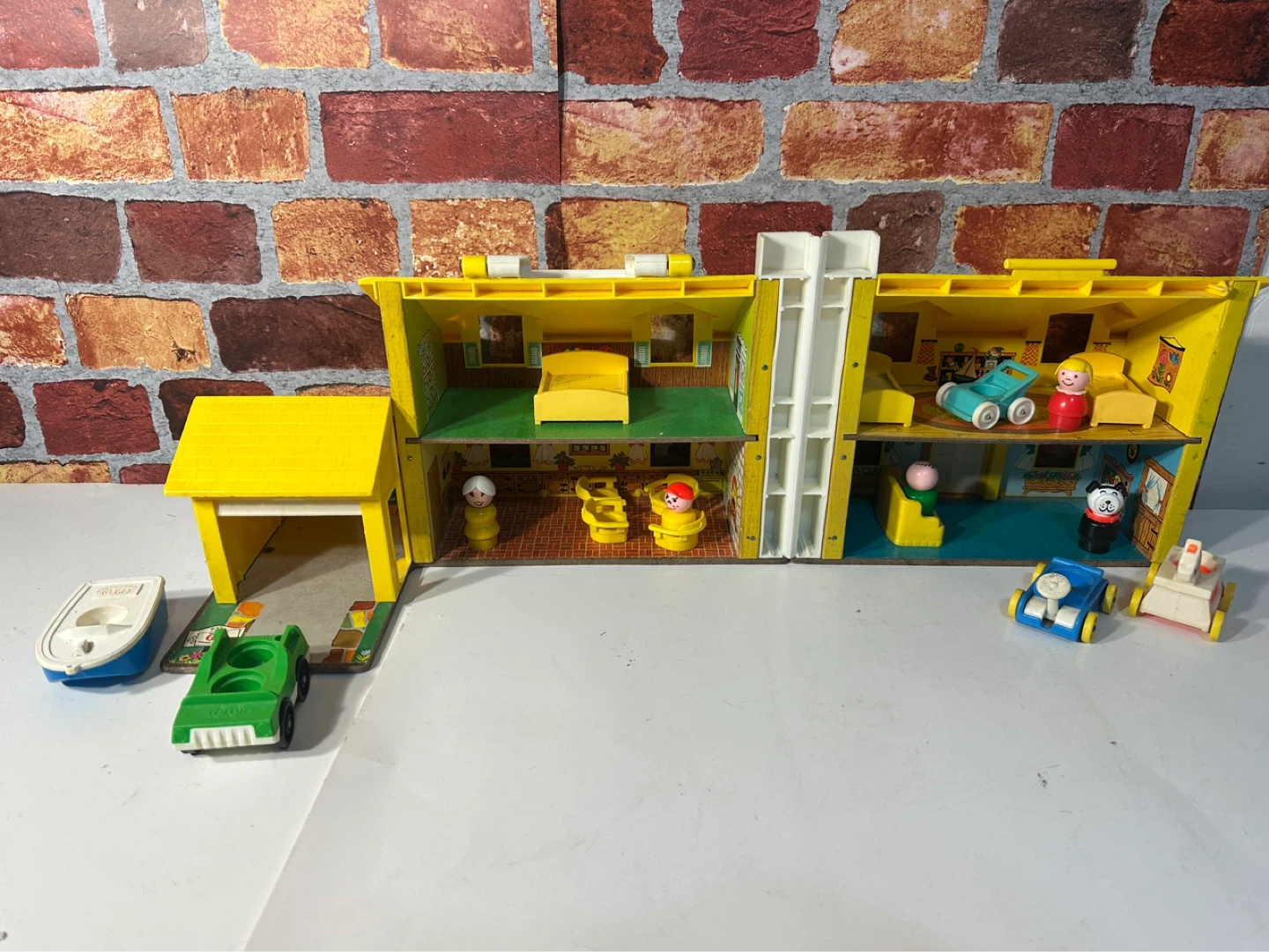 Fisher-Price Play Family House with Accessories - photo 3