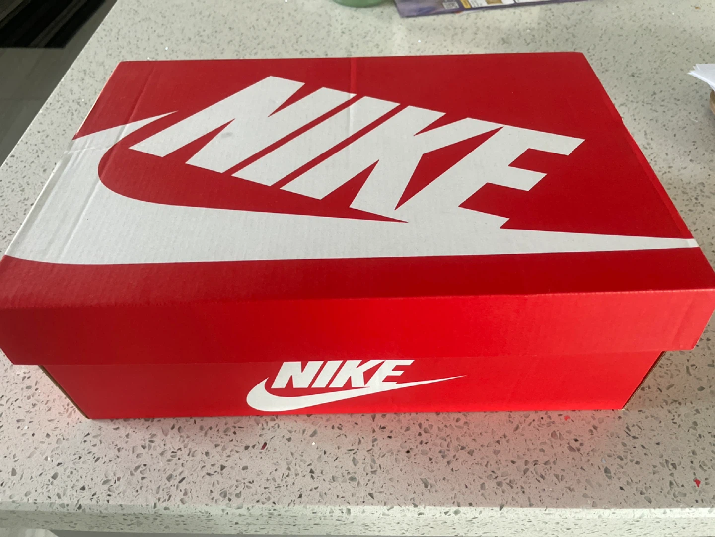 Nike Air Max Verona Shoes Women's Size 7.5 White/Silver - photo 4