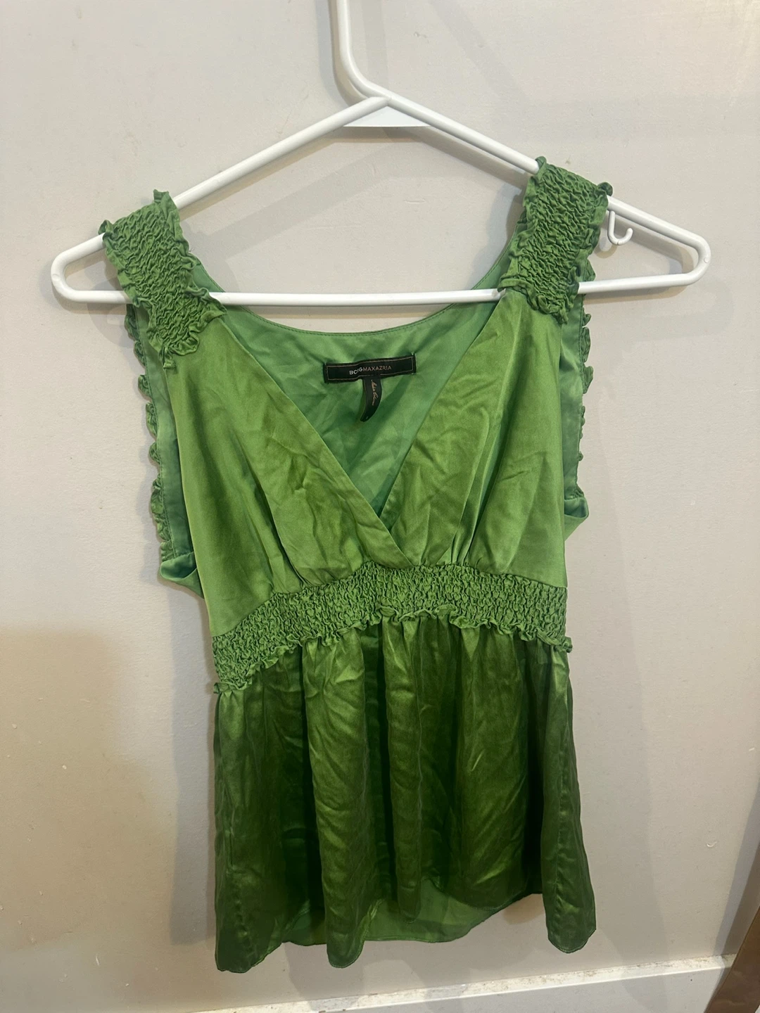 BCBGMAXAZRIA Green Ruched Satin Top small